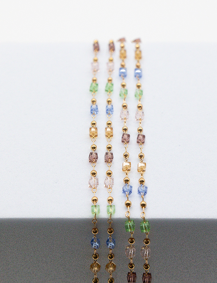 BK03 - INY - řetízek na brýle s kamínky, 4 ks